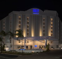 Crystalbrook Riley - Getaway Accommodation
