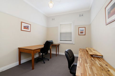 Newcastle Executive Homes - Veda House - Getaway Accommodation 5