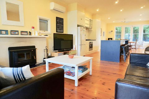 Dinghys Rest - Getaway Accommodation 6