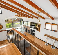 Beach Front Beauty - Getaway Accommodation