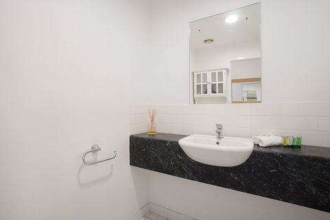 Beau Monde Apartments Newcastle - Boulevard Apartments - Getaway Accommodation 3