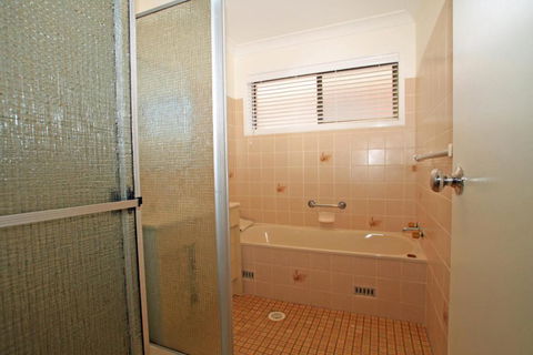 Eurie Eurie On Beachview - Getaway Accommodation 6