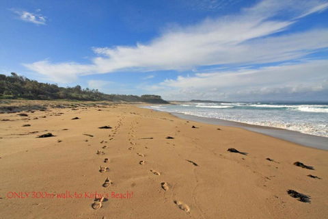 The Surf Way Cottage Berrara - Getaway Accommodation 3