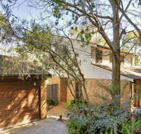 Barefoot Beach House - Shoal Bay - Getaway Accommodation