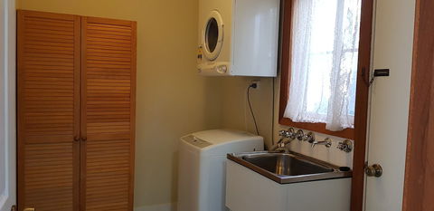 Colonial Motel And Serviced Apartments - Getaway Accommodation 6