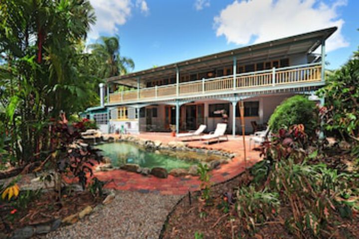 Stratford QLD Getaway Accommodation