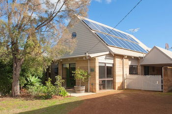 Dunsborough WA Getaway Accommodation
