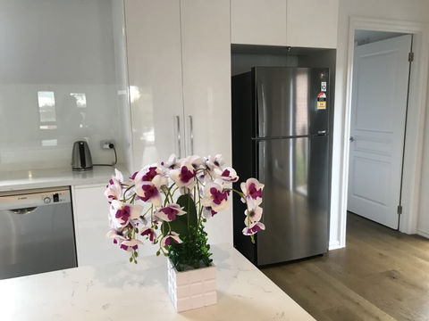 Glen Manor 1 - Getaway Accommodation 1