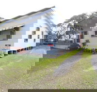 Muller's Cottage at Hat Head - Getaway Accommodation