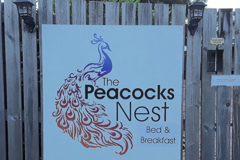 The Peacocks Nest - Getaway Accommodation 1