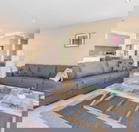 Birch Holiday House - Getaway Accommodation