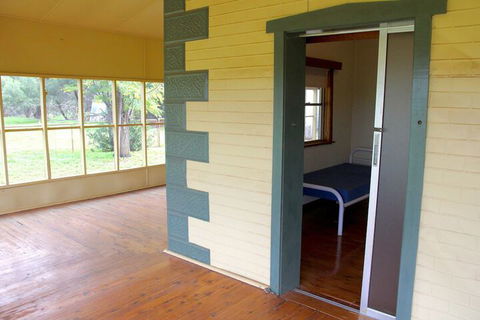 Gundabooka Cottages - Campsite - Getaway Accommodation 2