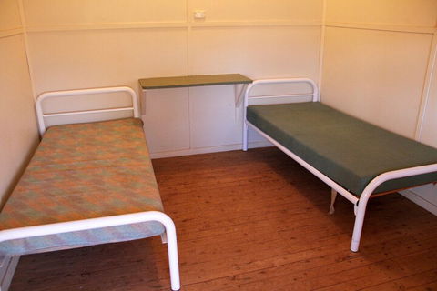 Gundabooka Cottages - Campsite - Getaway Accommodation 1