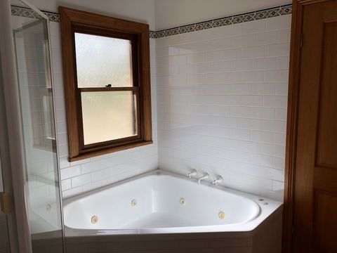 Bay & Bush Cottages, Jervis Bay - Getaway Accommodation 4