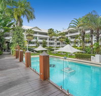 Poolside Apt In Alamanda Beachfront Resort 55 - Getaway Accommodation