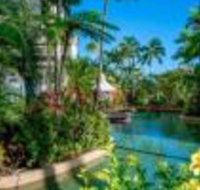 Cairns Luxury Waterfront Apartment - Getaway Accommodation