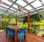 Palms House