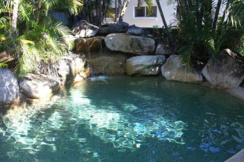 Mission Beach Retreat - Getaway Accommodation 6