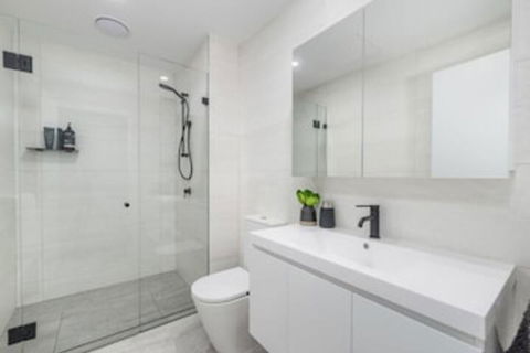 Herald 1 Bedroom Apartment Inner City - Getaway Accommodation 1