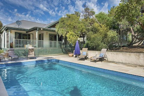 Poolside Sorrento - Getaway Accommodation 0
