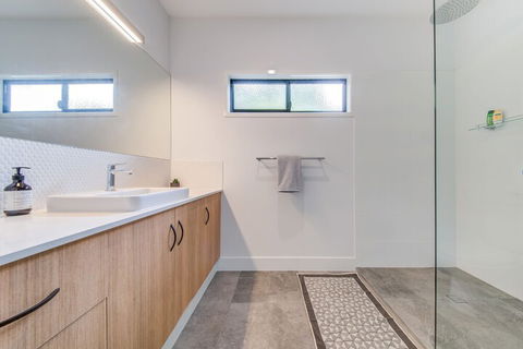 Hillside Haven Airlie Beach - Getaway Accommodation 3
