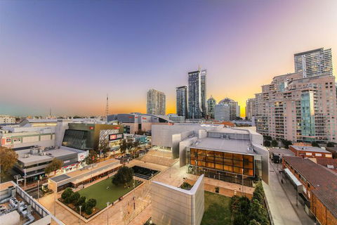 2 Bedroom Modern Apartment In Chatswood - Getaway Accommodation 5