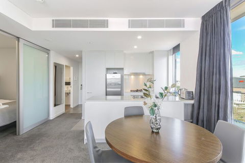 2 Bedroom Modern Apartment In Chatswood - Getaway Accommodation 1