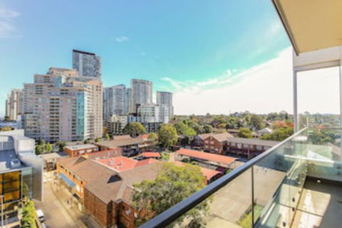 2 Bedroom Modern Apartment In Chatswood - Getaway Accommodation 0
