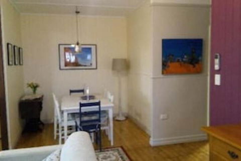 Boonah Cottage - Getaway Accommodation 4