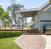 Hollow Tree Farm - Peace and Quiet on 30 Acres right in Toowoomba - Getaway Accommodation
