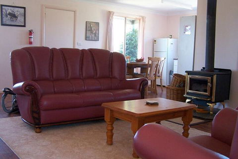 High Country Trail Rides & Farm Stay - Getaway Accommodation 6