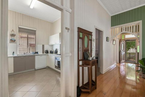 Ambiente Cottage Pet & Family Friendly - Getaway Accommodation 5