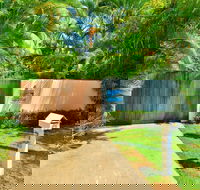 Pavilions in the Palms - Getaway Accommodation