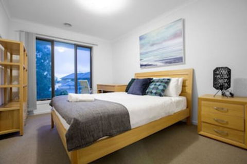 104 Sanctuary Lake Donatella Retreat - Getaway Accommodation 0
