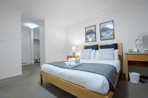 104 Sanctuary Lake Donatella Retreat - Getaway Accommodation 3