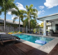 Beach bliss Queen bed BBQ Pool Netflix - Getaway Accommodation