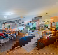 Driftwood on Anderson Free Wifi - Getaway Accommodation