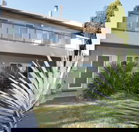 THE Esplanade 4 Free Wifi  Foxtel - Getaway Accommodation
