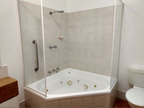 Private Apartments At The Sanctuary Resort - Getaway Accommodation 4