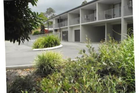 Victory Hotel Motel - Getaway Accommodation 0