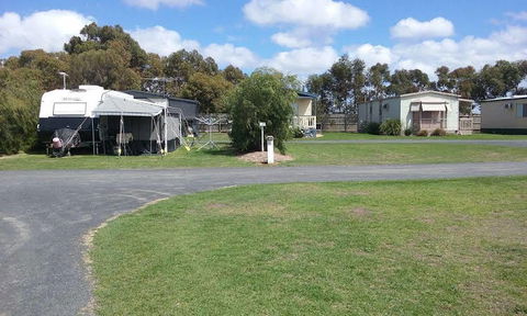 Swan Bay Holiday Park - Getaway Accommodation 6