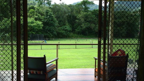 Cairns Homestead Acreage Pet & Family Friendly - Getaway Accommodation 4