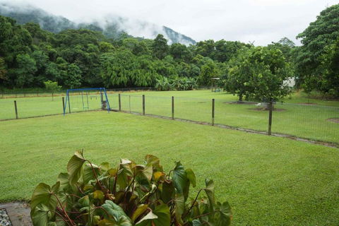 Cairns Homestead Acreage Pet & Family Friendly - Getaway Accommodation 1