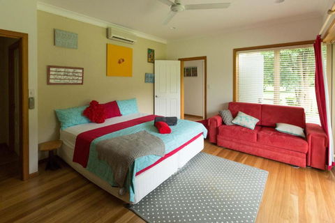 Cairns Homestead Acreage Pet & Family Friendly - Getaway Accommodation 3