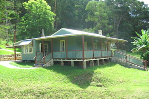 Singletons Retreat - Getaway Accommodation 1