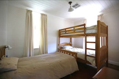 Singletons Retreat - Getaway Accommodation 4