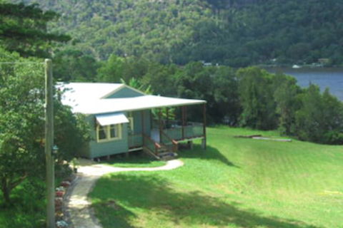 Singletons Retreat - Getaway Accommodation 0