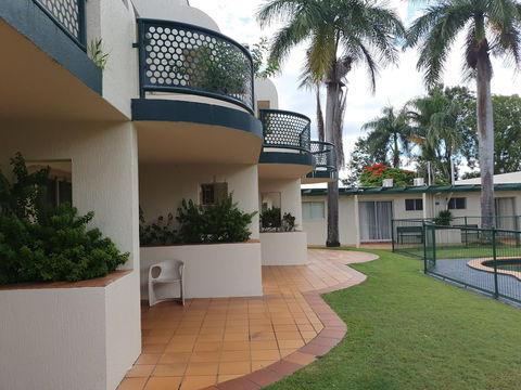 McNevin's Maryborough Motel - Getaway Accommodation 1