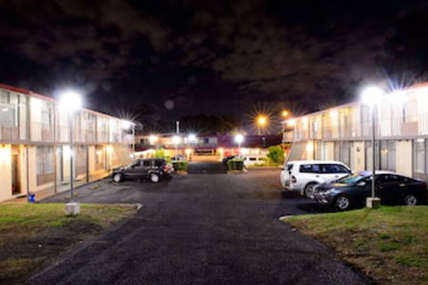 Liberty Plains Motor Inn - Getaway Accommodation 0