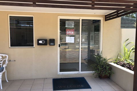 Hervey Bay Motel - Getaway Accommodation 1